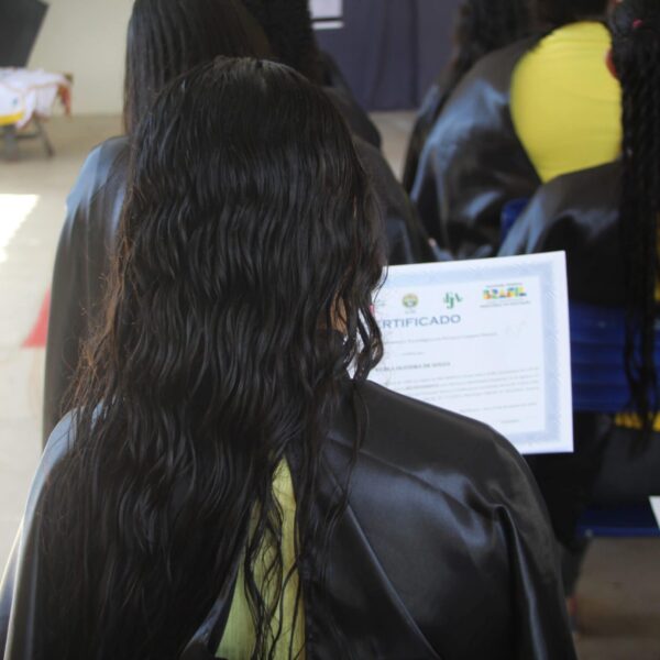 Governo do Acre certifica mulheres privadas de liberdade em cursos de qualificação profissional