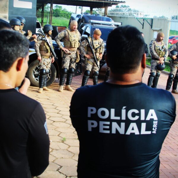 Nova fase da Operação Mute é realizada em presídio em Rio Branco